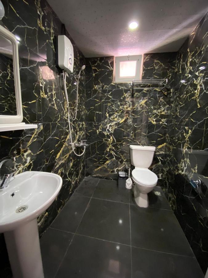 Maldives Apart Otel 알란야 외부 사진