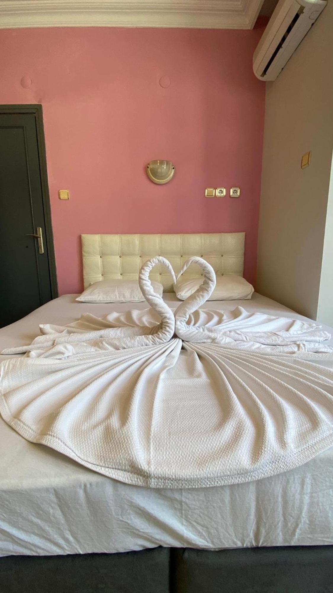 Maldives Apart Otel 알란야 외부 사진
