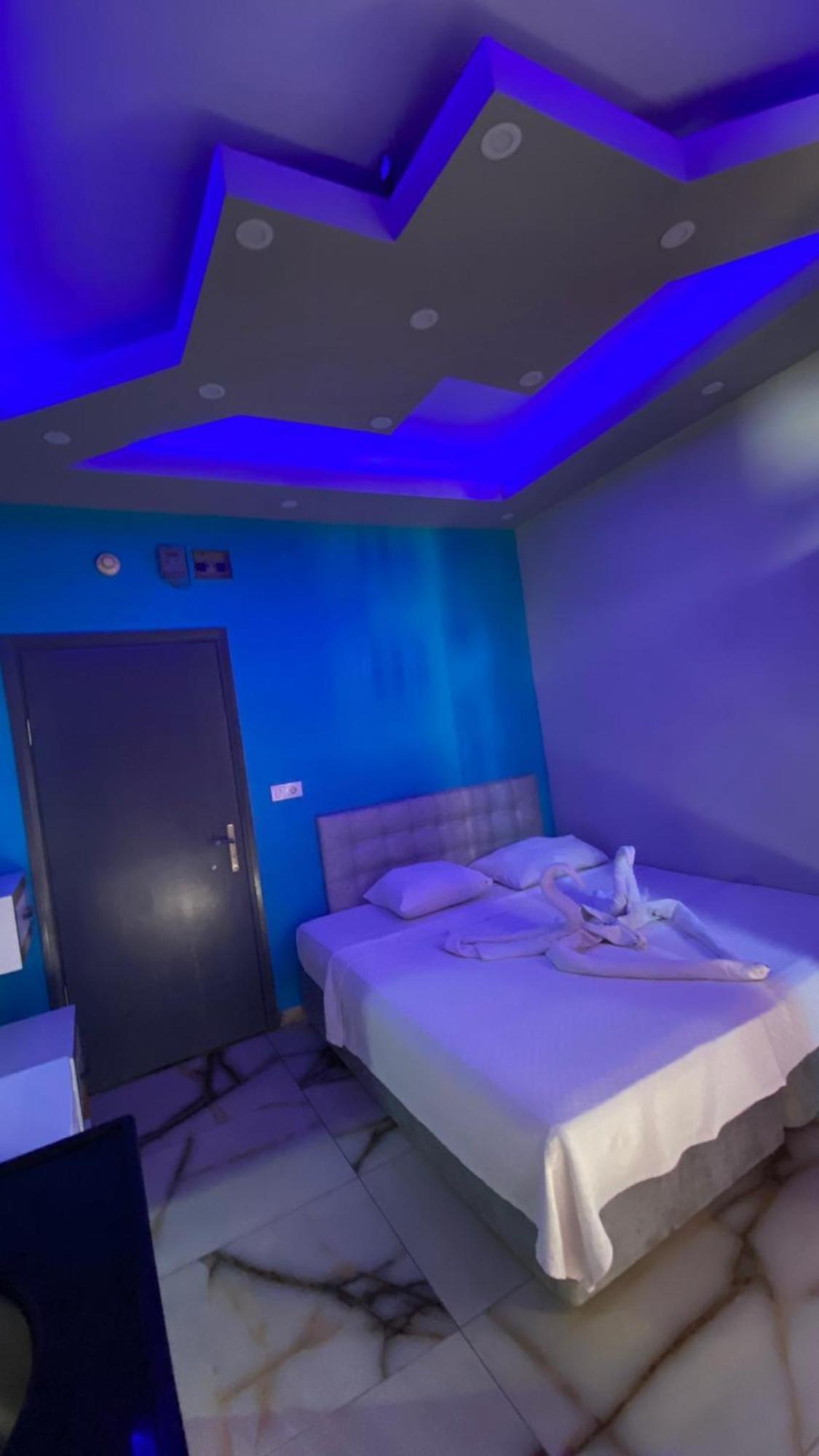 Maldives Apart Otel 알란야 외부 사진