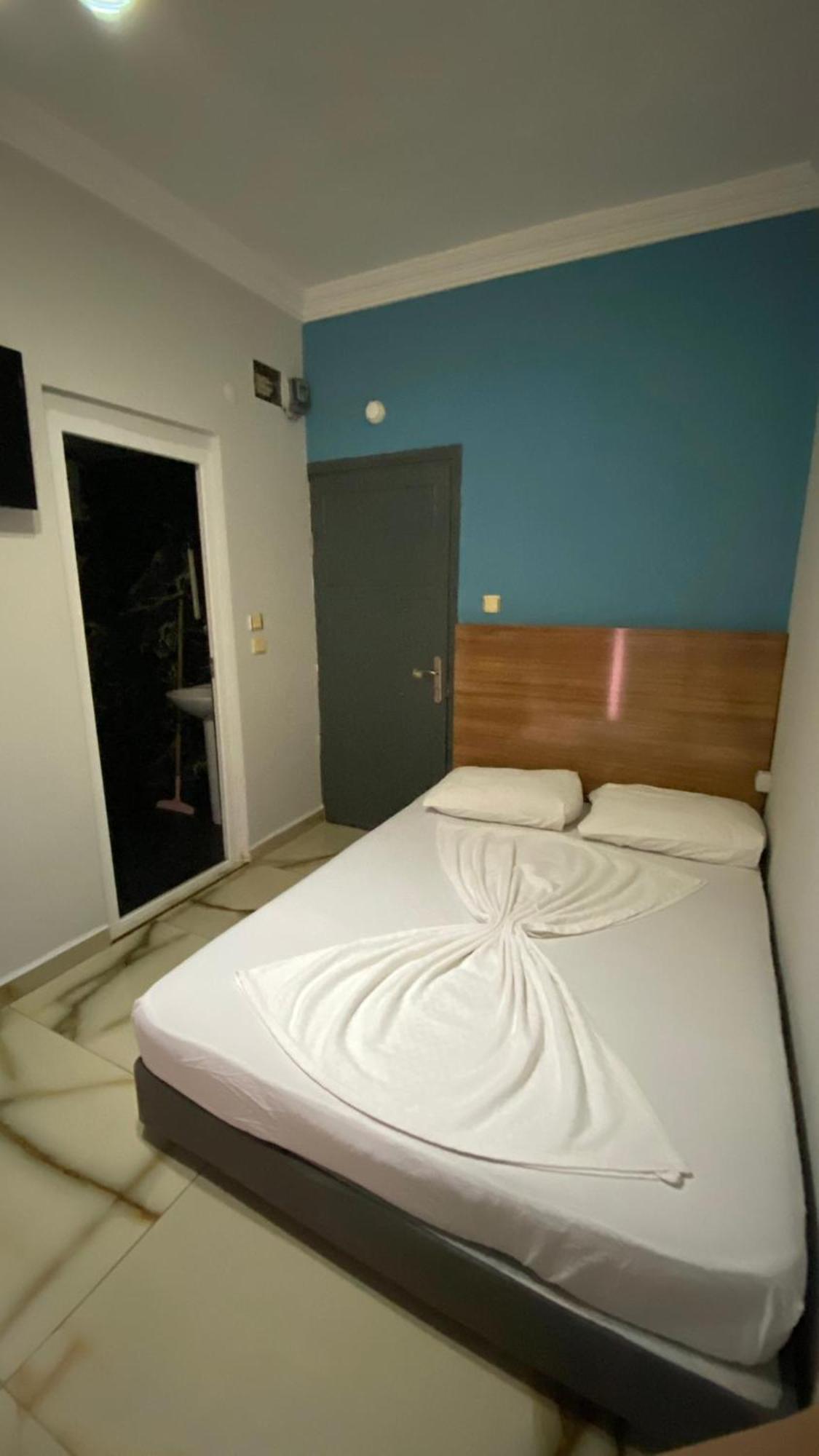 Maldives Apart Otel 알란야 외부 사진